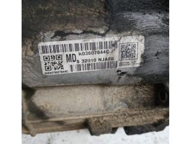 bontott NISSAN NAVARA Váltó (Mechanikus)