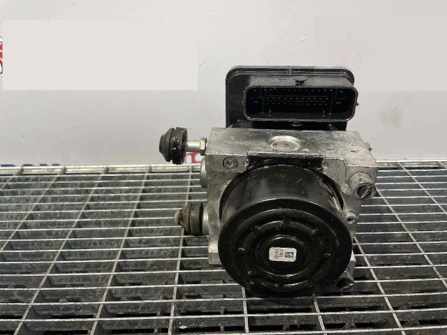 bontott NISSAN NAVARA ABS Kocka