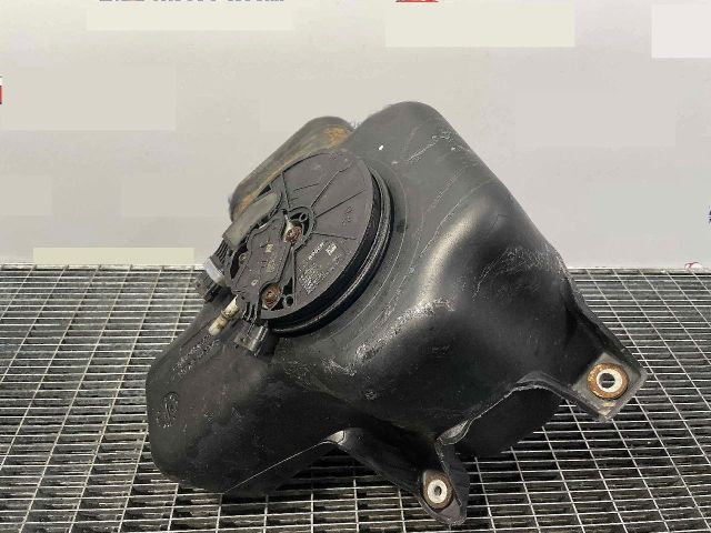 bontott NISSAN NAVARA AdBlue Szivattyú