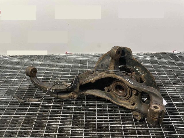 bontott NISSAN NAVARA Bal első Csonkállvány