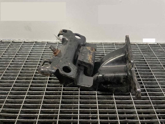 bontott NISSAN NAVARA Motor Tartó Bak (Pozíciófüggetlen)