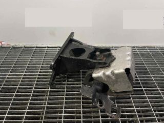 bontott NISSAN NAVARA Motor Tartó Bak (Pozíciófüggetlen)