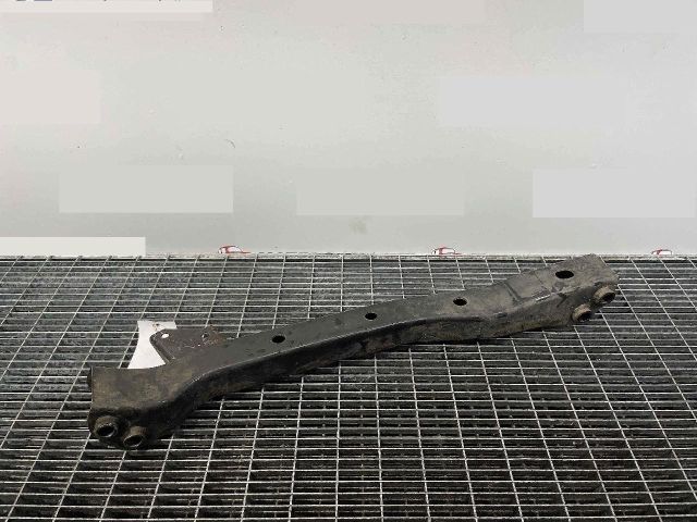 bontott NISSAN NAVARA Váltó Tartó Bak (Pozíciófüggetlen)