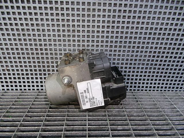 bontott NISSAN NAVARA ABS Kocka