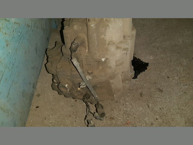 bontott NISSAN NAVARA Osztómű