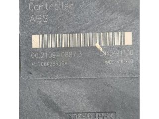 bontott NISSAN NAVARA ABS Kocka