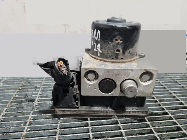 bontott NISSAN NAVARA ABS Kocka