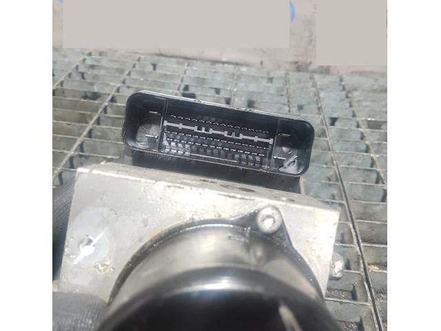 bontott NISSAN NAVARA ABS Kocka