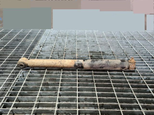 bontott NISSAN NAVARA Bal hátsó Lengéscsillapító