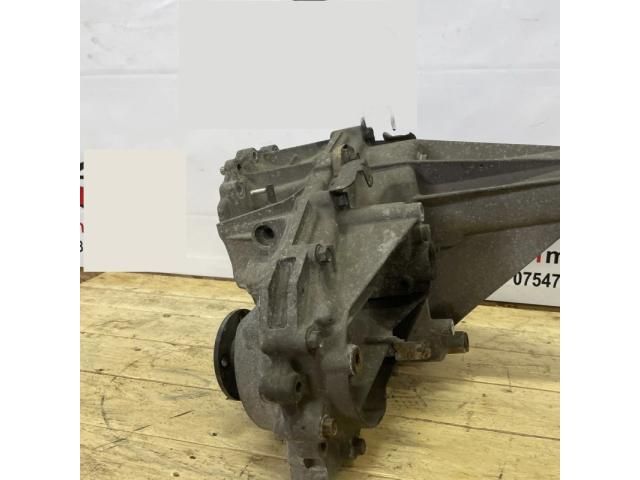 bontott NISSAN NAVARA Első Differenciálmű