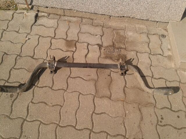 bontott NISSAN NAVARA Első Vízszintes Stabilizátor Rúd