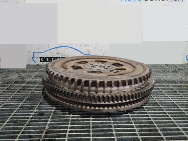 bontott NISSAN NAVARA Fogaskoszorú