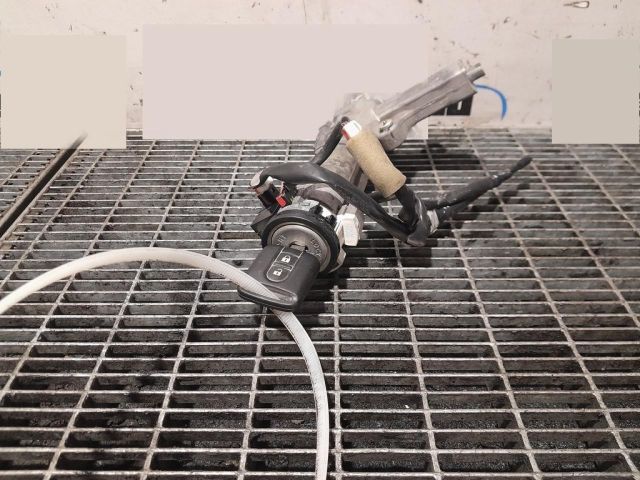 bontott NISSAN NAVARA Gyújtáskapcsoló