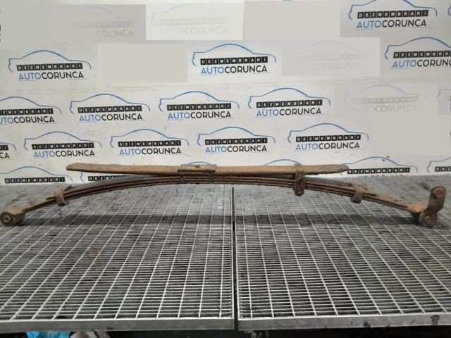 bontott NISSAN NAVARA Hátsó Rugó