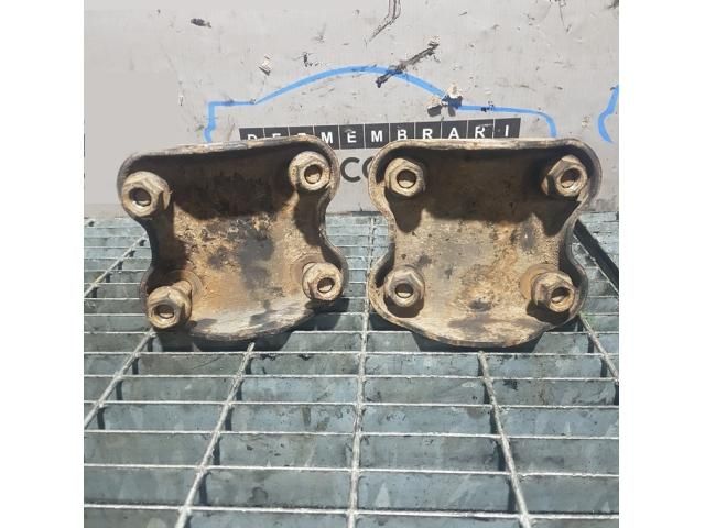 bontott NISSAN NAVARA Hátsó Rugó