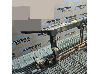 bontott NISSAN NAVARA Homlokfal (Üres lemez)