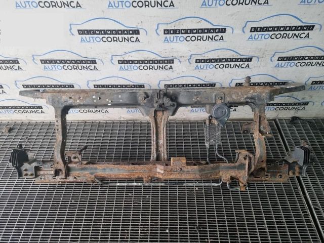 bontott NISSAN NAVARA Homlokfal (Üres lemez)