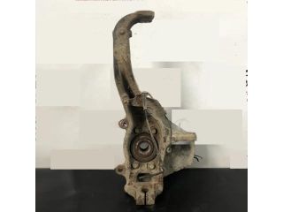 bontott NISSAN NAVARA Jobb első Csonkállvány