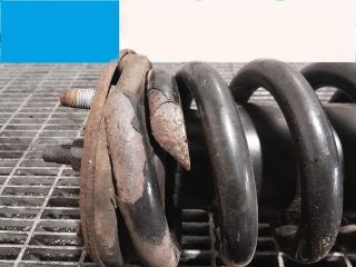 bontott NISSAN NAVARA Jobb első Lengéscsillapító