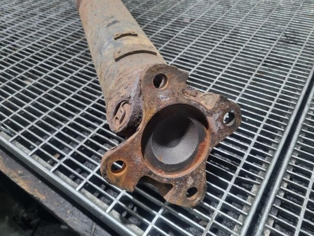 bontott NISSAN NAVARA Kardántengely