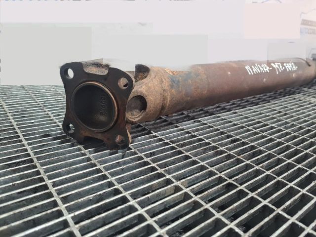 bontott NISSAN NAVARA Kardántengely