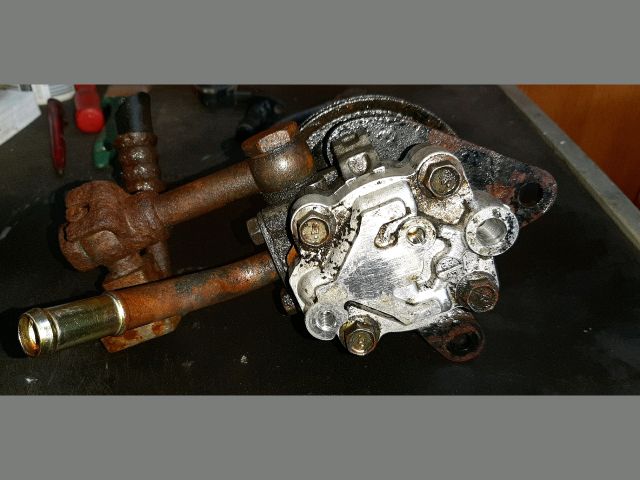 bontott NISSAN NAVARA Kormányszervó Motor (Hidraulikus)