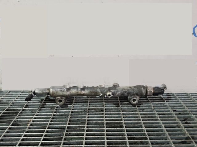 bontott NISSAN NAVARA Közösnyomócső