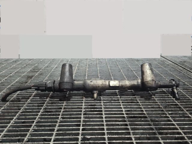 bontott NISSAN NAVARA Közösnyomócső