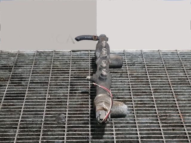 bontott NISSAN NAVARA Közösnyomócső