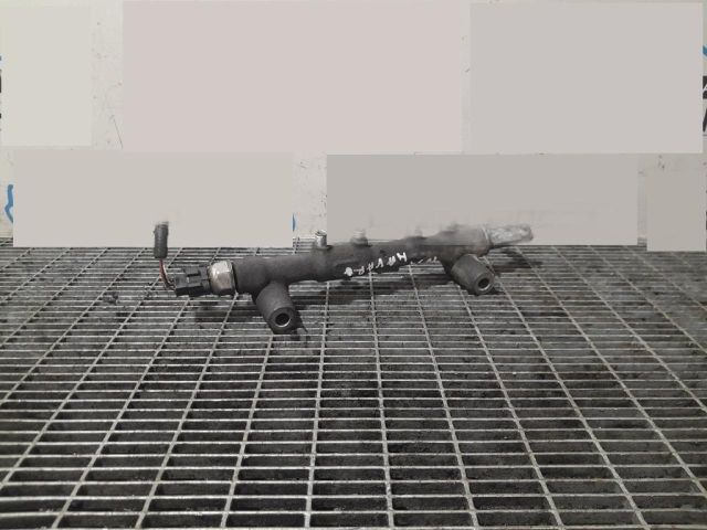 bontott NISSAN NAVARA Közösnyomócső