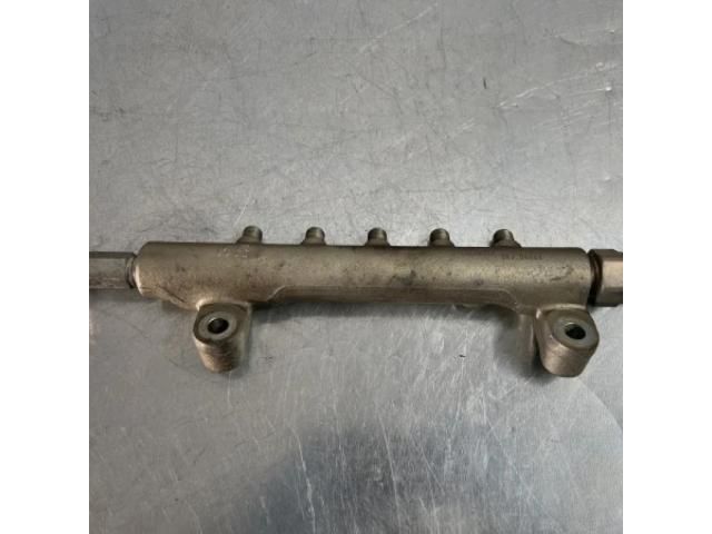 bontott NISSAN NAVARA Közösnyomócső