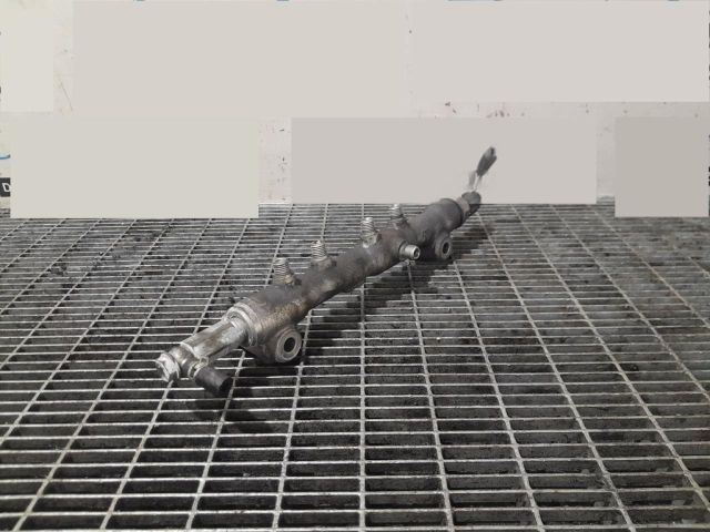 bontott NISSAN NAVARA Közösnyomócső