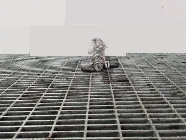 bontott NISSAN NAVARA Közösnyomócső