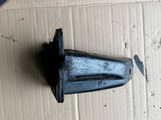 bontott NISSAN NAVARA Motor Tartó Bak Bal