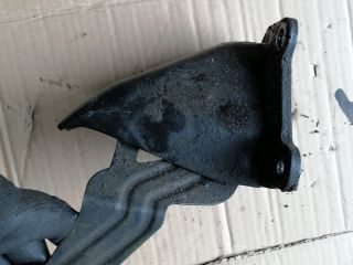 bontott NISSAN NAVARA Motor Tartó Bak Jobb