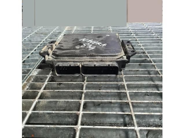 bontott NISSAN NAVARA Motorvezérlő