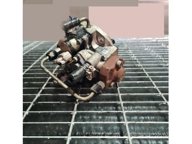 bontott NISSAN NAVARA Nagynyomású Szivattyú