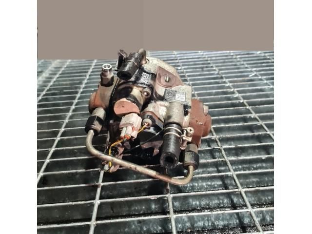 bontott NISSAN NAVARA Nagynyomású Szivattyú