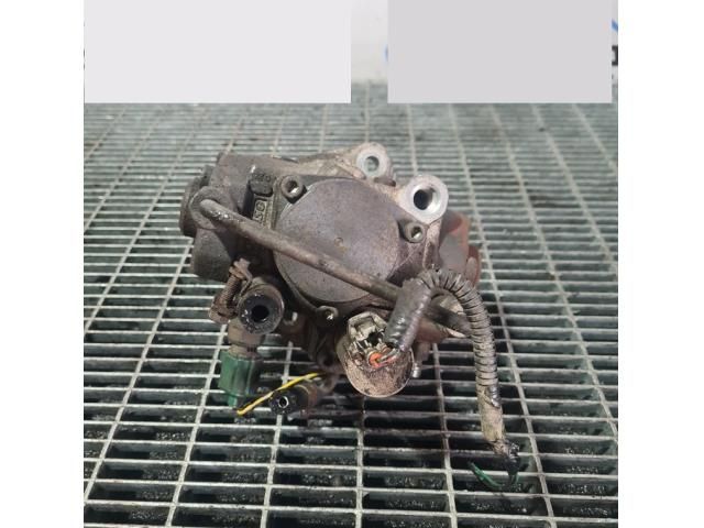 bontott NISSAN NAVARA Nagynyomású Szivattyú