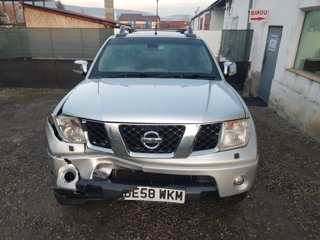 bontott NISSAN NAVARA Olajhűtő