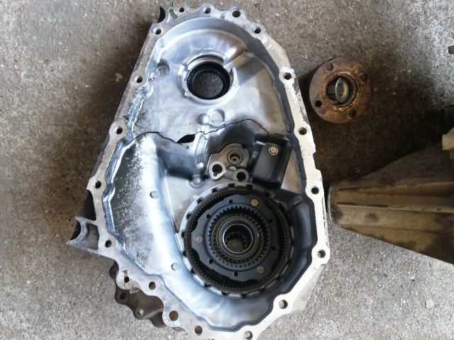 bontott NISSAN NAVARA Osztómű