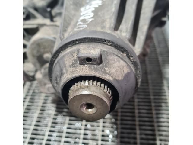 bontott NISSAN NAVARA Osztómű