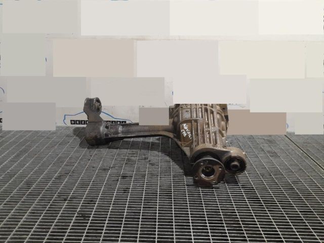 bontott NISSAN NAVARA Osztómű