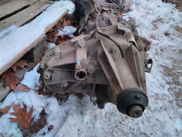 bontott NISSAN NAVARA Osztómű