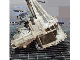 bontott NISSAN NAVARA Osztómű