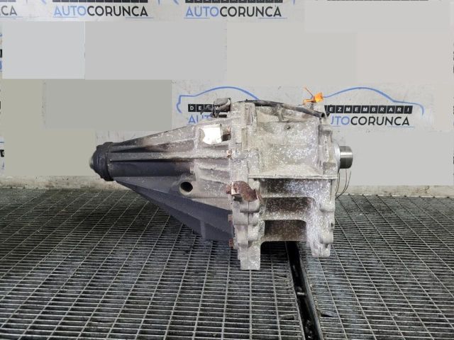 bontott NISSAN NAVARA Osztómű