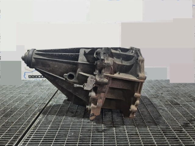 bontott NISSAN NAVARA Osztómű