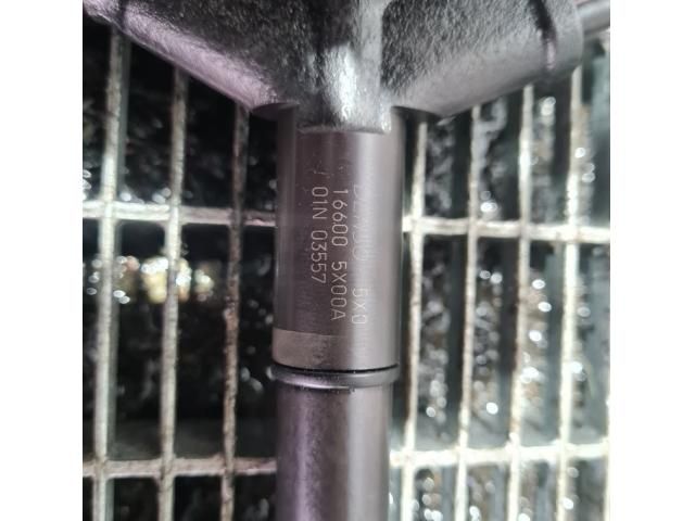 bontott NISSAN NAVARA Porlasztó (1 db)