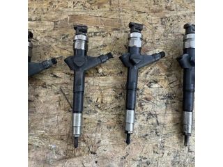 bontott NISSAN NAVARA Porlasztó (1 db)