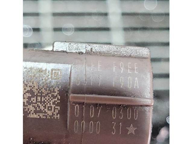 bontott NISSAN NAVARA Porlasztó (1 db)